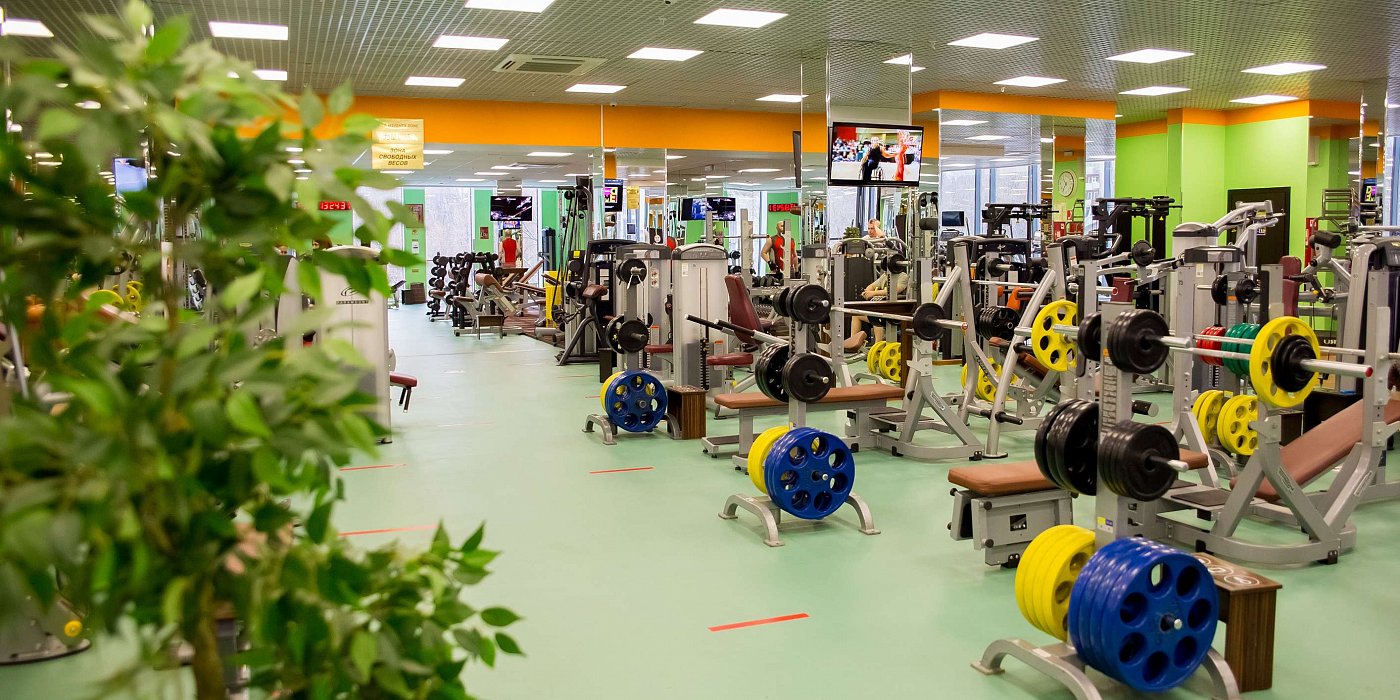 Фитнес-комплекс Gold’s Fitness
